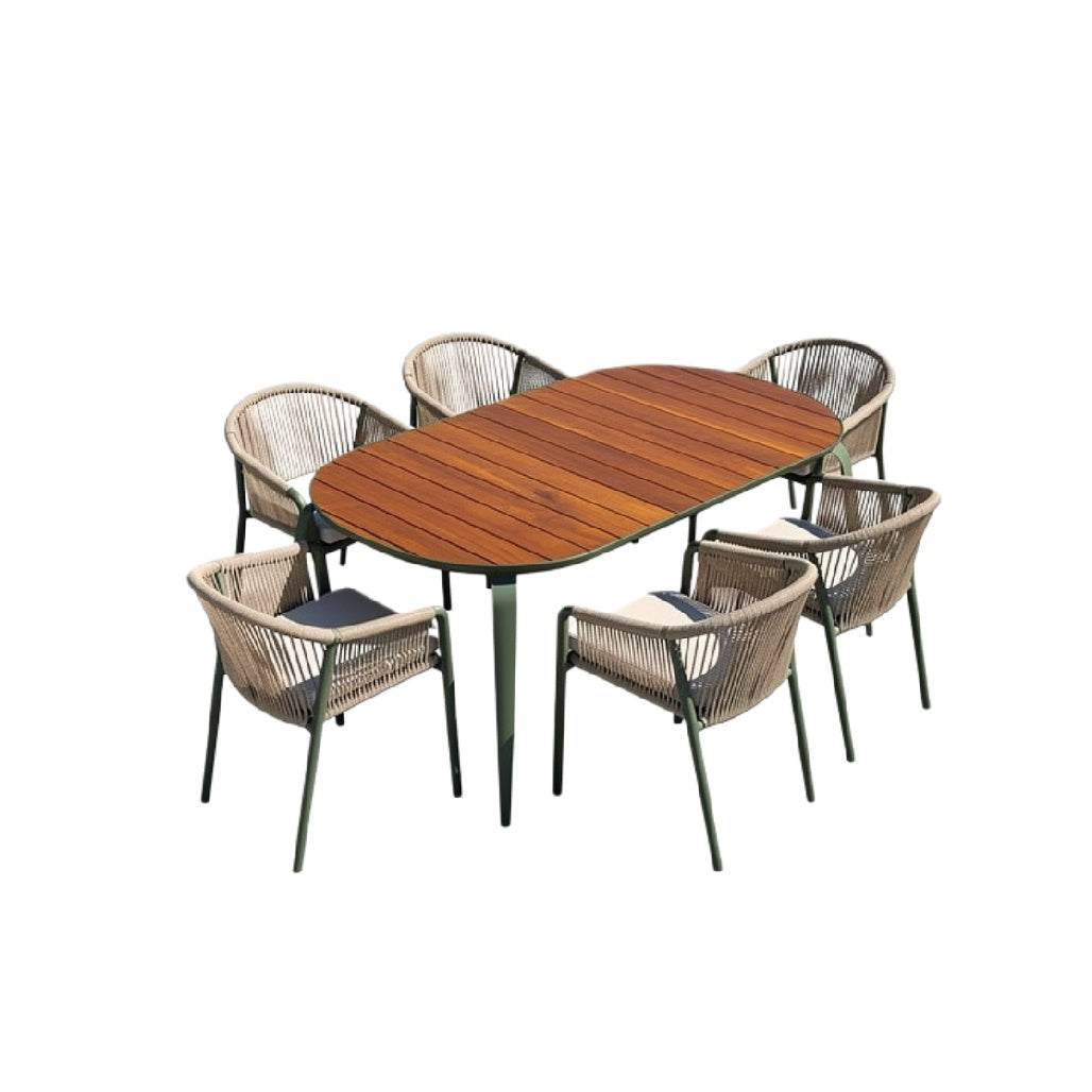 Eettafel met Ovale Houten Blad en 6 Stoelen van Riet